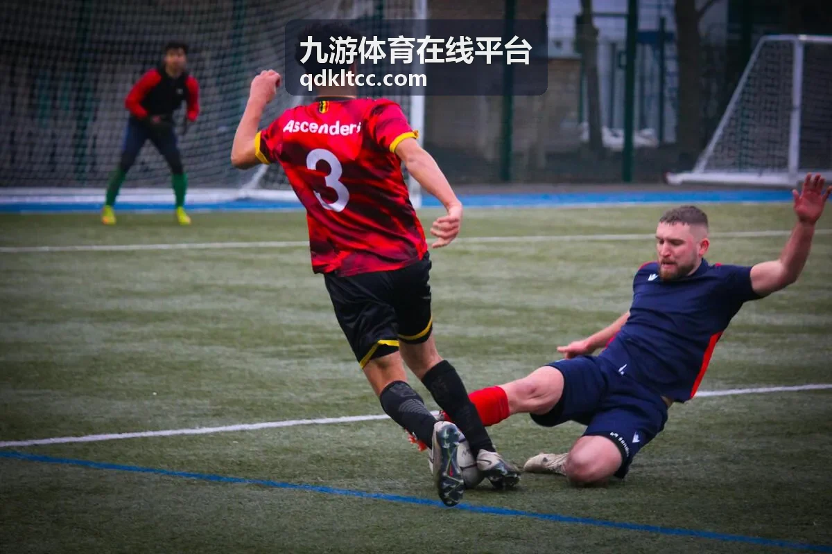 九游体育在线平台游泳观赛指南专题封面